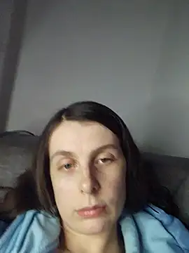 chachalette444 naked strip on cam for live sex video chat