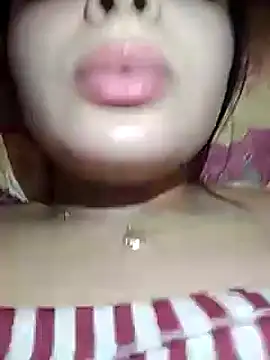 fahida-46 naked strip on cam for live sex video chat