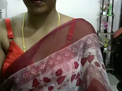Jeniifer naked strip on cam for live sex video chat