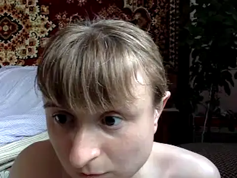 KlavdiaPetrivna naked strip on cam for live sex video chat