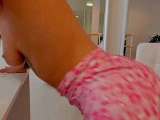 LadyKissY nude Live Sex Chat Room
