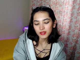 LoisKyong nude Live Sex Chat Room