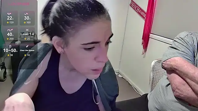 MelinahViking naked strip on cam for live sex video chat