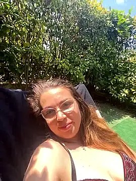 mogliebirikkina naked strip on cam for live sex video chat