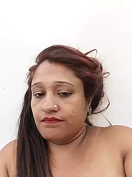 mummy69lakshmi naked strip on cam for live sex video chat