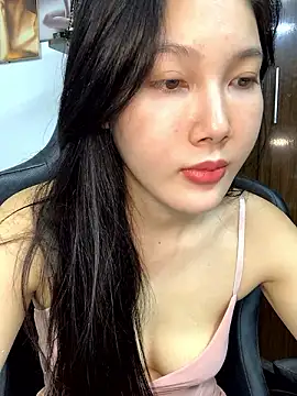Rose2kk naked strip on cam for live sex video chat