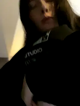 ScarlettCaroline naked strip on cam for live sex video chat
