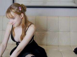 Sexy-Lilly nude Live Sex Chat Room