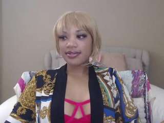 thekelliecapri nude Live Sex Chat Room