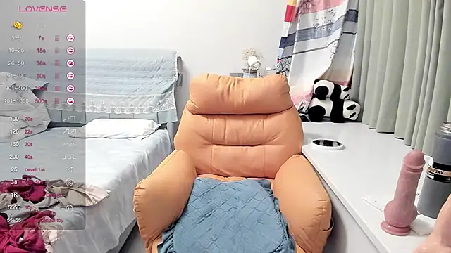 ViralSalad naked strip on cam for live sex video chat