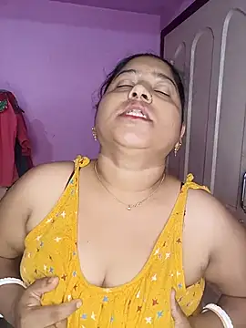 Kamwali_Baby naked strip on cam for live sex video chat