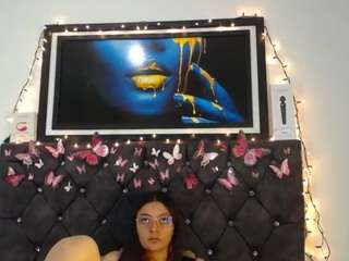 Lesliee22 nude Live Sex Chat Room