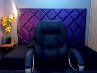 Linda Gomez nude Live Sex Chat Room