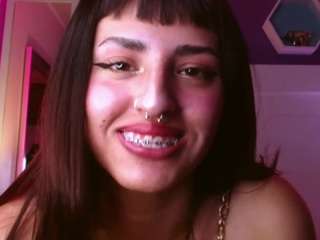 Samantaa-Cruzz nude Live Sex Chat Room