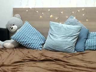 SopheyMoon23 nude Live Sex Chat Room