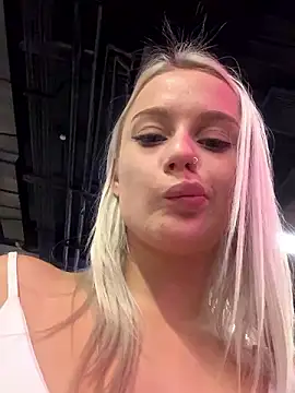 BestStreetGirl naked strip on cam for live sex video chat