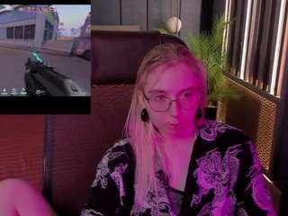 FrizenSurreals nude Live Sex Chat Room