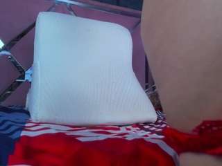 Kinky Jones nude Live Sex Chat Room