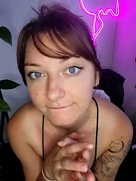 sunnydayssi naked strip on cam for live sex video chat