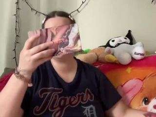sweetgirl-444 nude Live Sex Chat Room