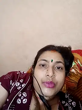 Hot-mom108 naked strip on cam for live sex video chat