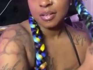 QueQitty nude Live Sex Chat Room