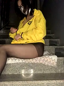 syy9999 naked strip on cam for live sex video chat
