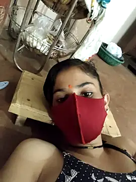 Tanu-Ray naked strip on cam for live sex video chat