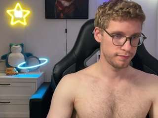 blueeyedguy94 nude Live Sex Chat Room