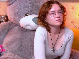 JulieMillers nude Live Sex Chat Room