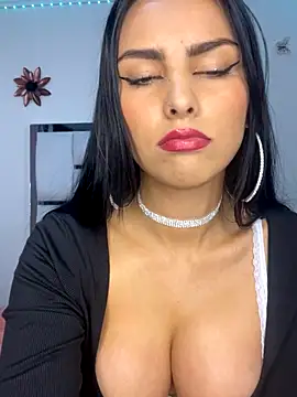 kittyrose00 naked strip on cam for live sex video chat