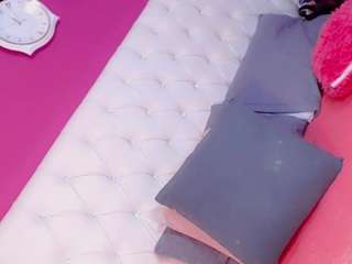 Shiirleysweet nude Live Sex Chat Room