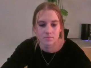 CyntiaAlone nude Live Sex Chat Room