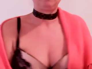 Blondecougar nude Live Sex Chat Room