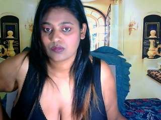IndianYummy nude Live Sex Chat Room