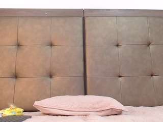 LiaAddams nude Live Sex Chat Room