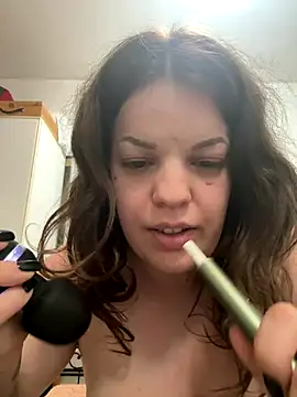 ninasfun6 naked strip on cam for live sex video chat