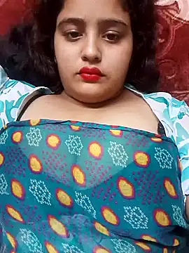 Sexy-Bebo-24 naked strip on cam for live sex video chat