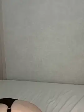 CaseyCumFace naked strip on cam for live sex video chat