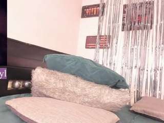 ?, Red Evyl? nude Live Sex Chat Room