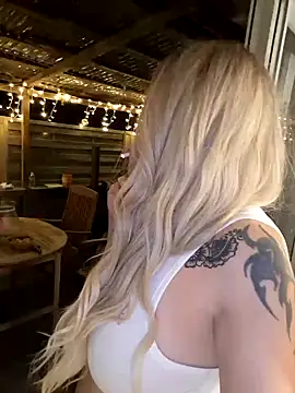 Jan_ina naked strip on cam for live sex video chat