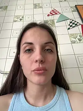 AmiLavs naked strip on cam for live sex video chat