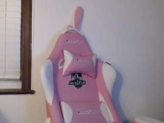Bunni nude Live Sex Chat Room