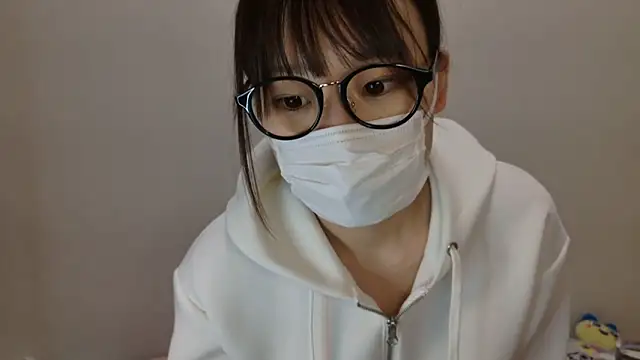 –chan–hii naked strip on cam for live sex video chat