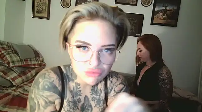 Rubyrichhxo naked strip on cam for live sex video chat