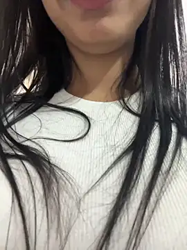 Sofizuly naked strip on cam for live sex video chat