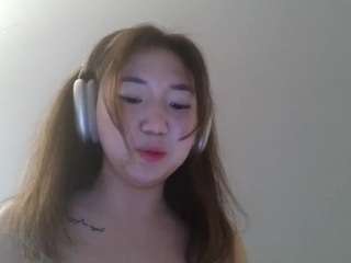 AlishaKim18 nude Live Sex Chat Room