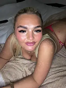 BabyBelleX naked strip on cam for live sex video chat