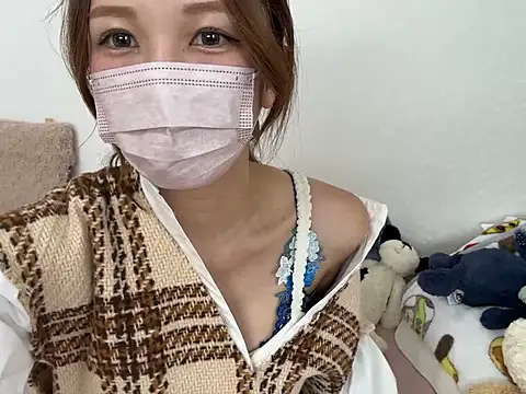 watashi_chan naked strip on cam for live sex video chat