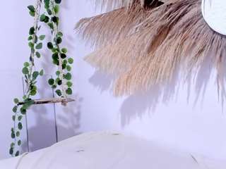 anniehaddi nude Live Sex Chat Room